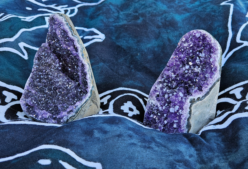 Amethyst Cluster (large)