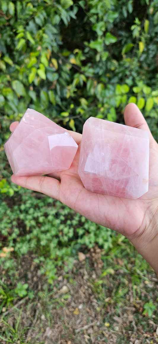 Rose Quartz Freeform (large)